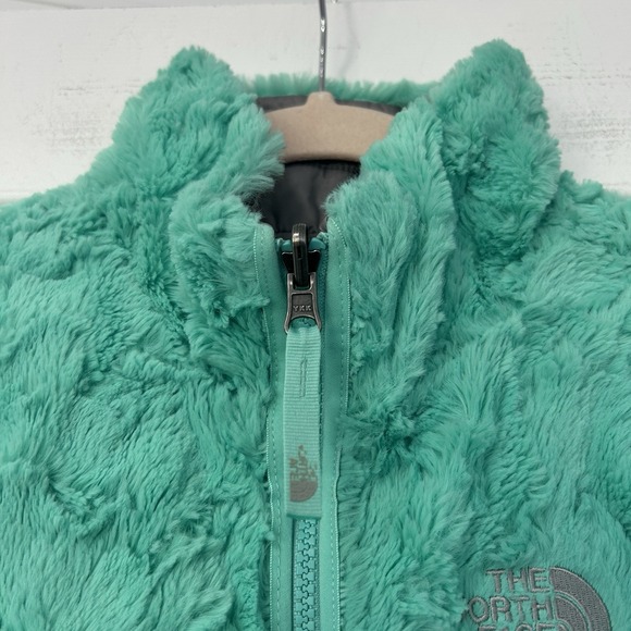 THE NORTH FACE GIRLS SIZE 14/16 REVERSIBLE MOSSBUD SWIRL VEST GRAY‎ MINT EUC - Picture 5 of 10